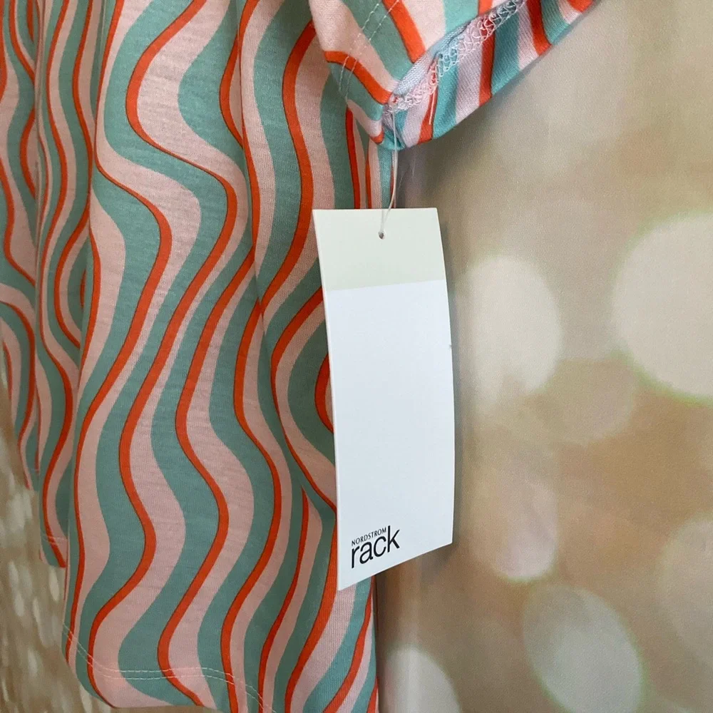 Nordstrom Rack Cropped T-Shirt - Picture 3 of 5